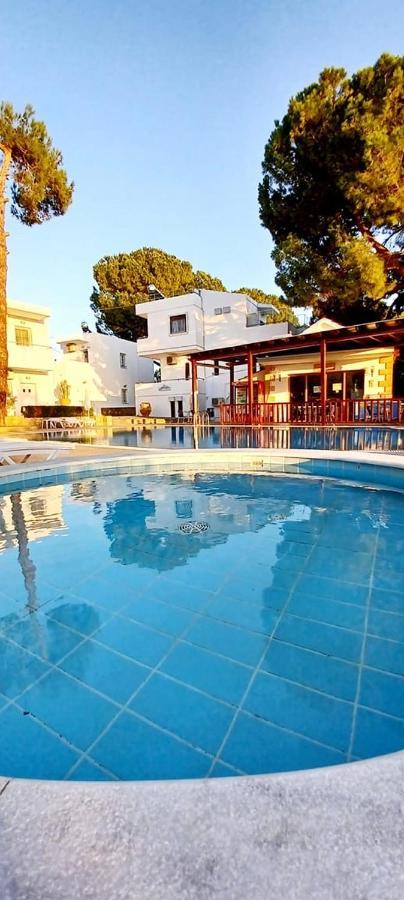 Апарт отель Pefkos Filoxenia Pefki  Экстерьер фото